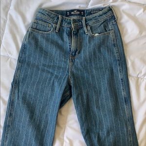 Hollister mom jeans